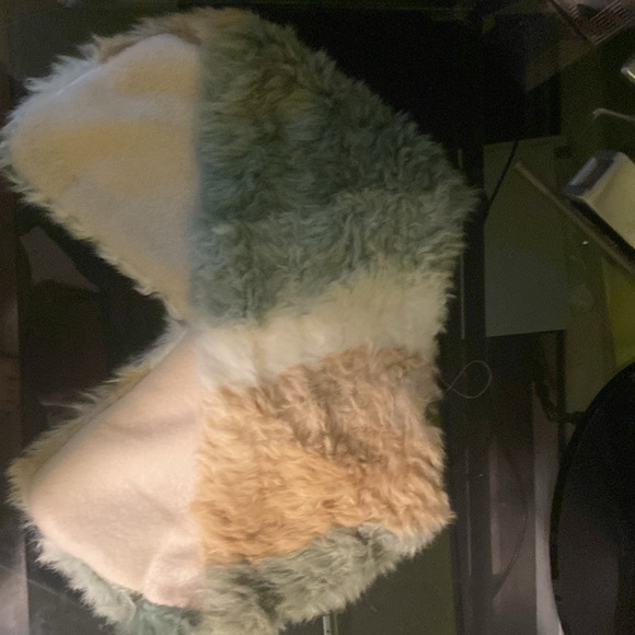 Anthropologie Tie- Dye Faux Fur Scarf - Picture 2 of 2